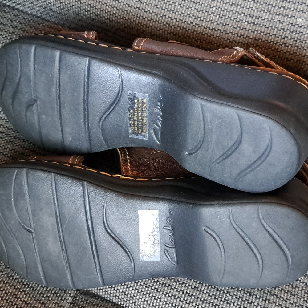 Clarks Sandals - Picture 3 of 4